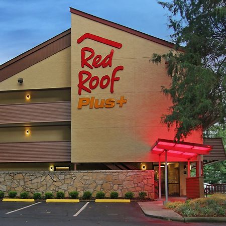 Red Roof Inn Plus+ Atlanta - Buckhead Exterior photo